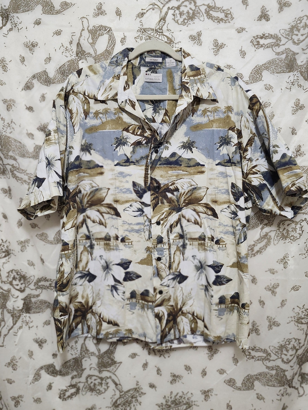 Natural issue VTG 90s y2k Floral Hawaiian island  Shirt Sz L blue and beige